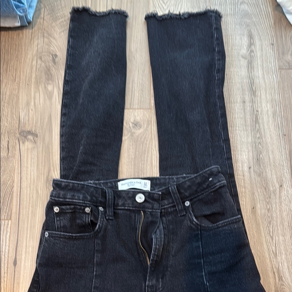 Abercrombie & Fitch Dark Gray High Rise Jeans size 00R/24